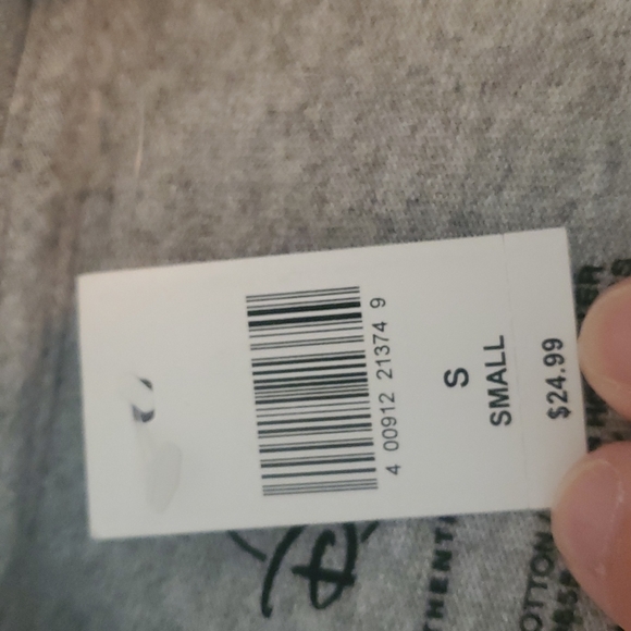 Authentic Disney Parks Mickey Mouse Tee Shirt NWT - Picture 5 of 7